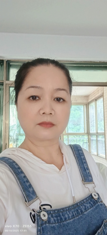 小巧玲珑的第一张照片--顺昌闪婚服务中心